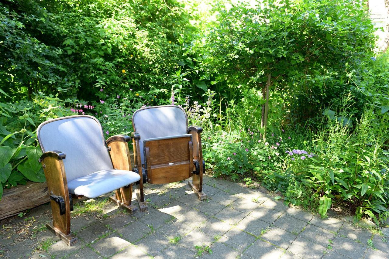 Das Alte Kino In Barth - Das Gartenhaus Exteriör bild